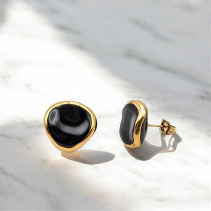 Maximilianas Ondulado Studs