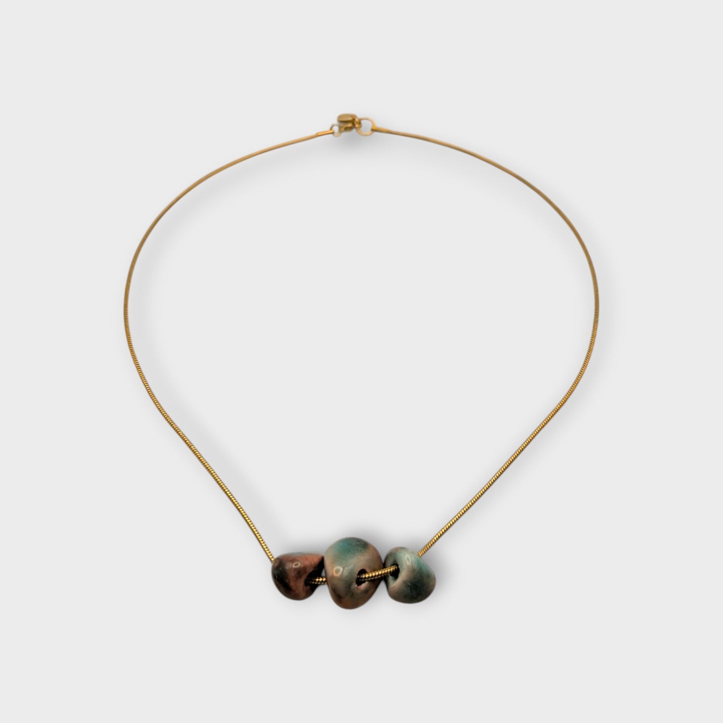 Maximilianas Tres Petras Necklace