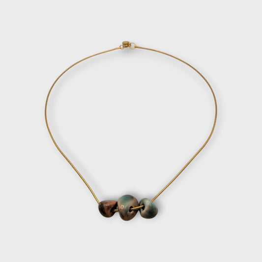Maximilianas Tres Petras Necklace