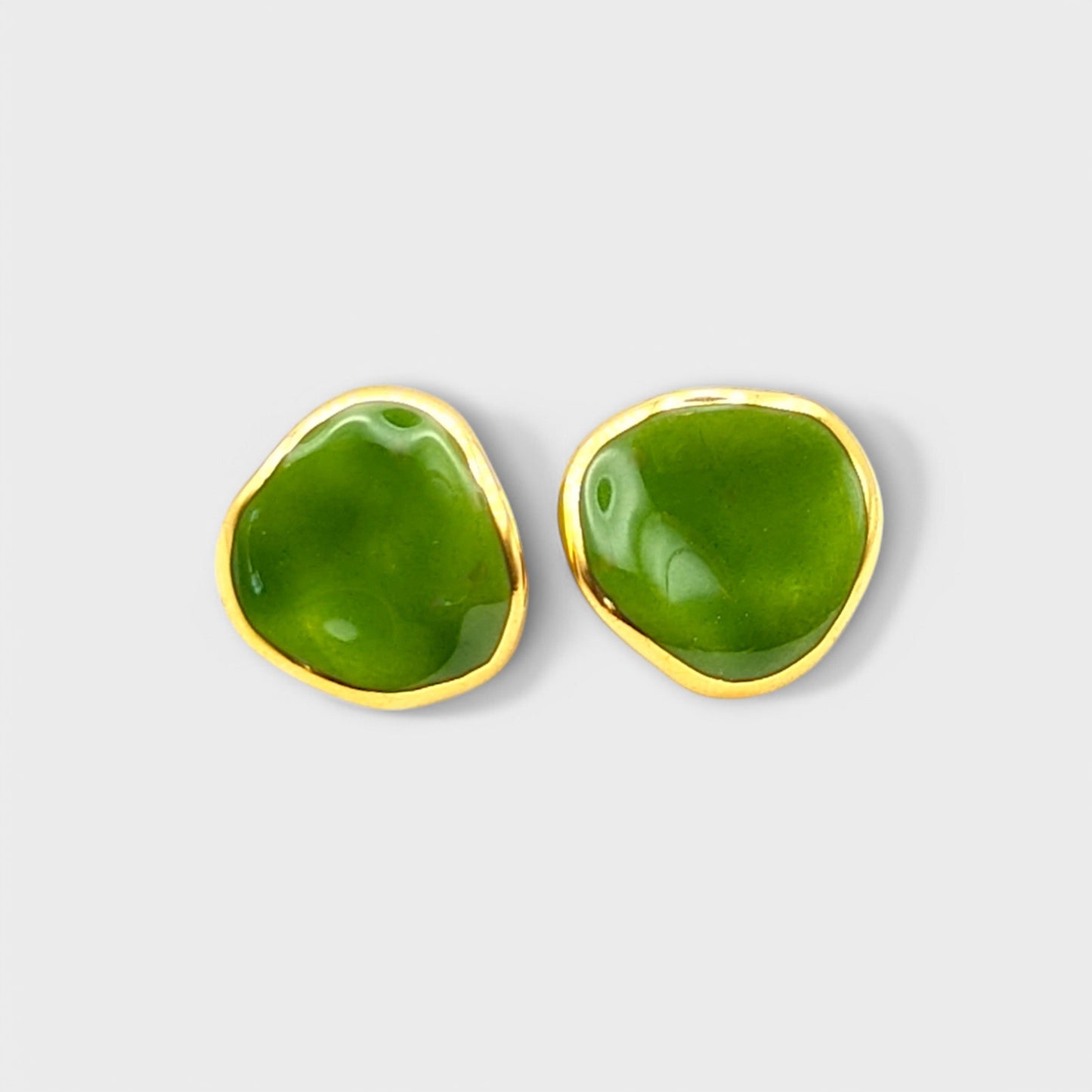 Maximilianas Ondulado ceramic stud earrings - green