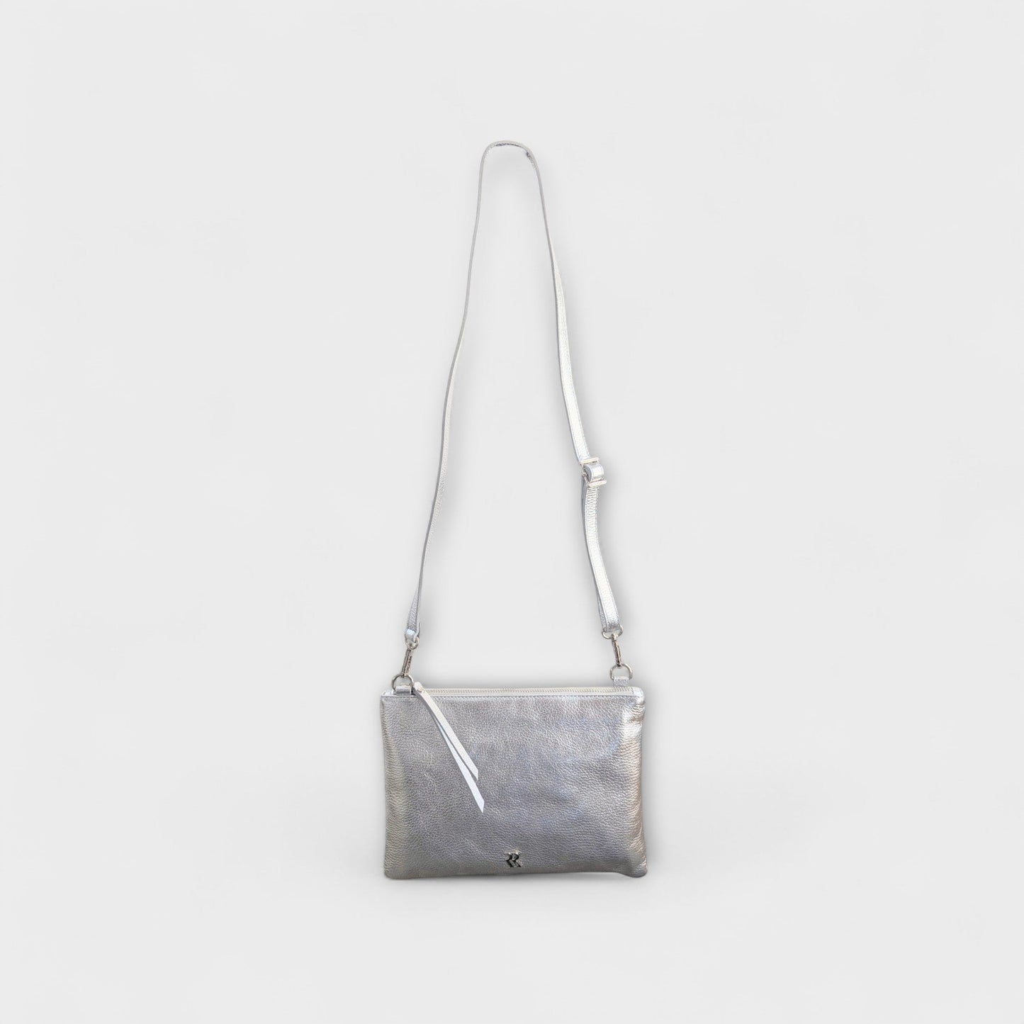 Rossi silver pouch with long leather silver strap - front view